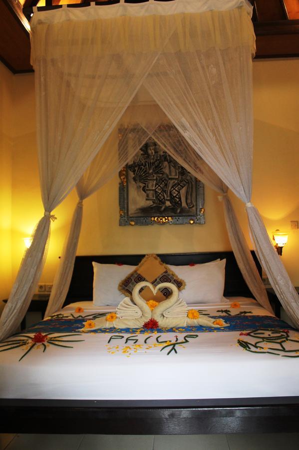 แมน คอตเทจ แอนด์ สปา Hotel เปมูเตรัน ภายนอก รูปภาพ
