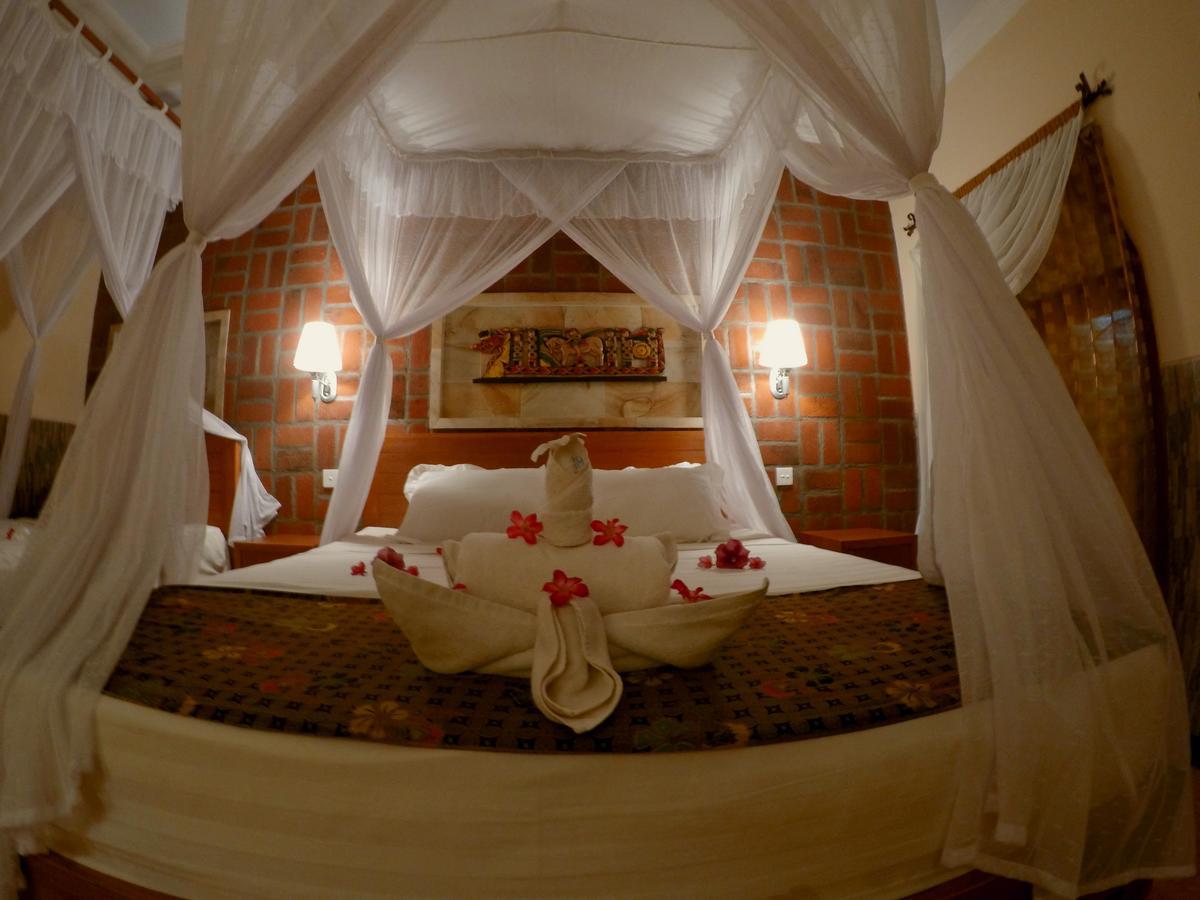แมน คอตเทจ แอนด์ สปา Hotel เปมูเตรัน ภายนอก รูปภาพ